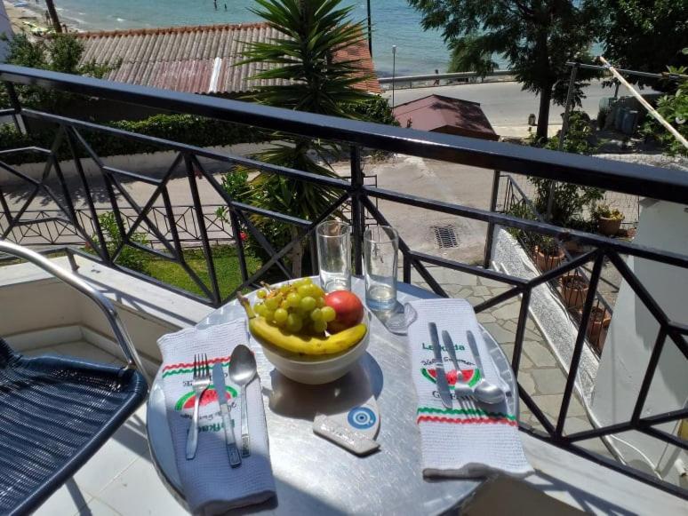 Altina Sea View Apartments Василики Екстериор снимка