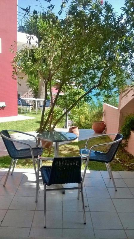 Altina Sea View Apartments Василики Екстериор снимка