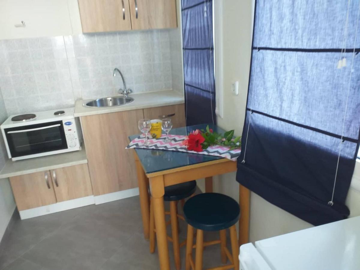 Altina Sea View Apartments Василики Екстериор снимка